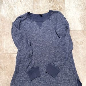 💚 3/$15 J.Crew Crew Neck Sweatshirt